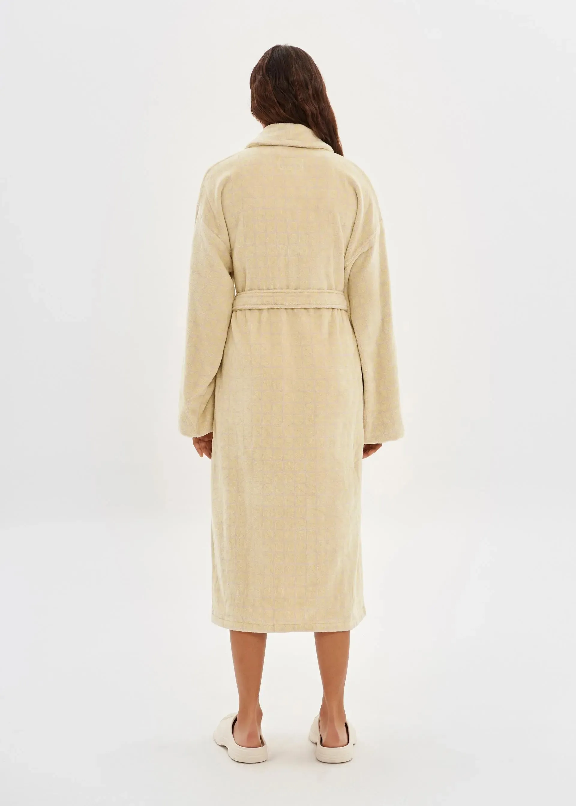 Geo Triangle Velour Bathrobe