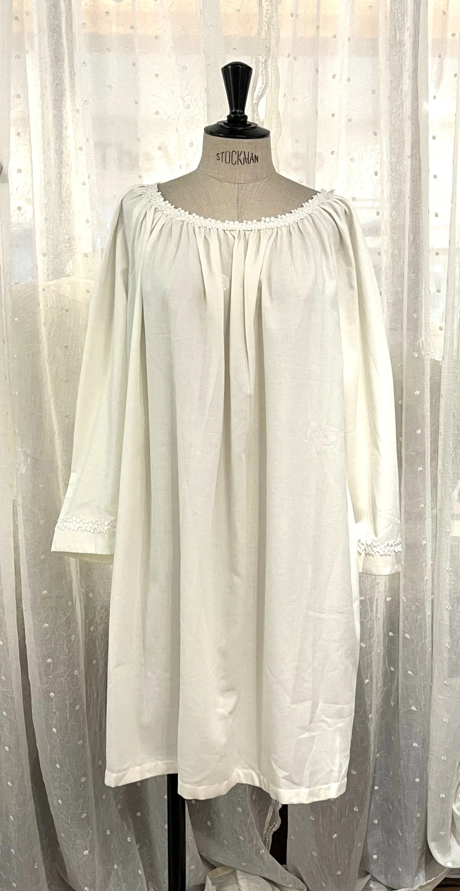 SALE Octavia 2NH Nightdress (in stock, 3-day dispatch)