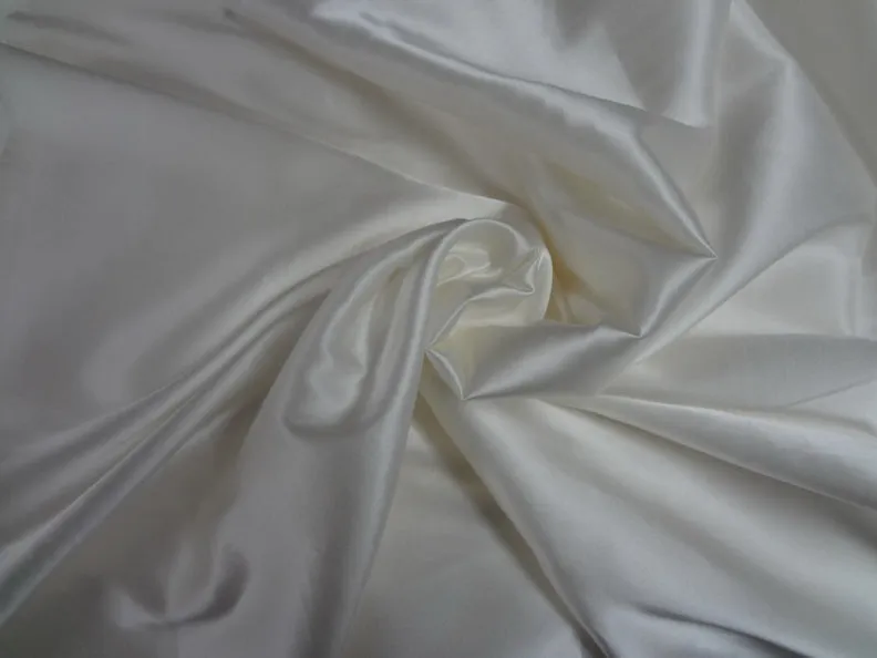 Silk satin with lycra/spandex 44" wide ivory [9029]